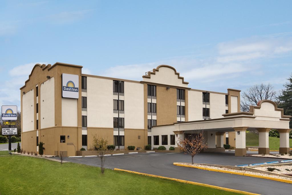 Days Inn By Wyndham Hagerstown I-70 Esterno foto